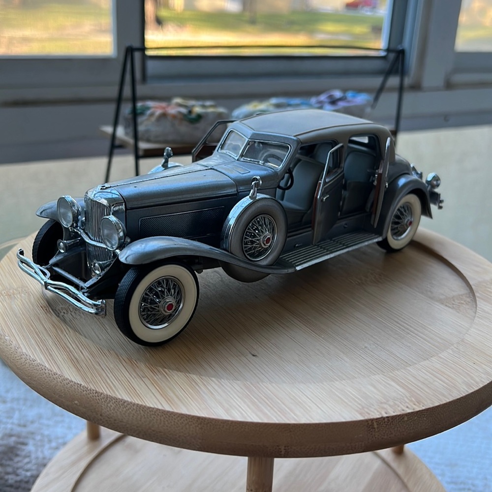 Franklin Mint 1933 Duesenberg SJ vintage